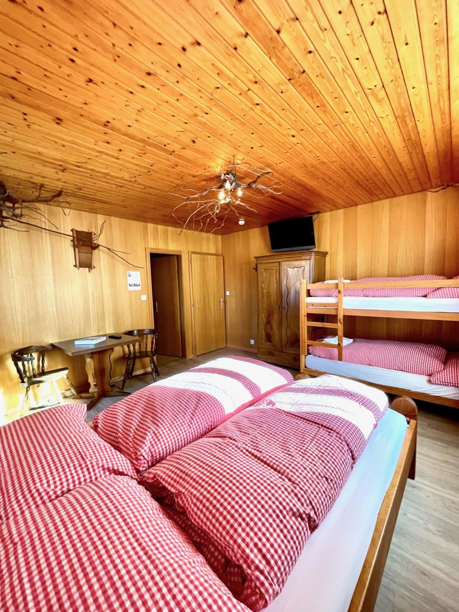 Hotel Tourist Meiringen Exterior photo